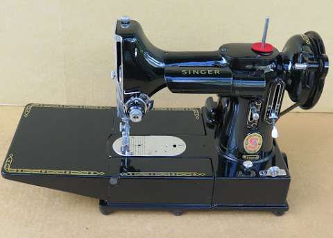 Fabulous Singer Featherweights Fabulous Singer Featherweights